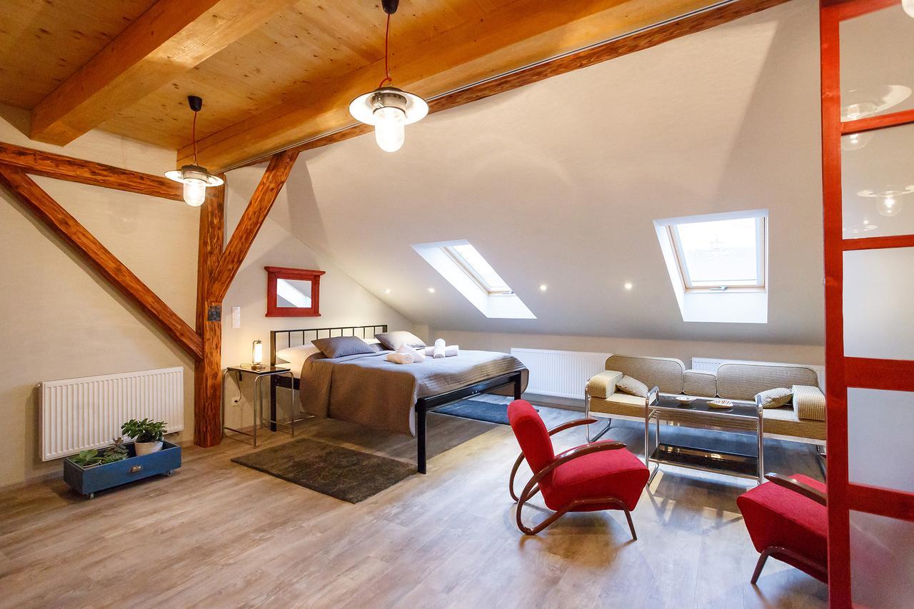 Hotel & Depandance Kopacka Lanskroun Luaran gambar